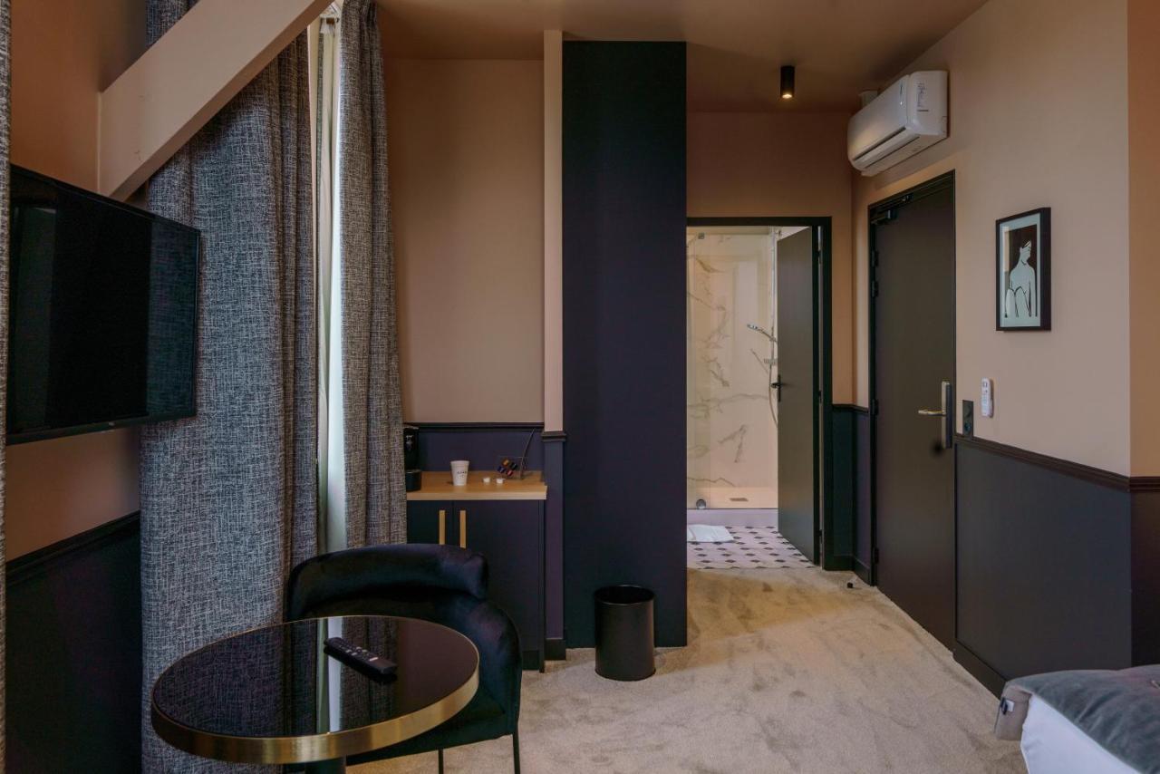 Hotel De La Plage Lion-sur-Mer Ngoại thất bức ảnh